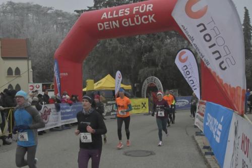 61. Hirtenberger Silvesterlauf