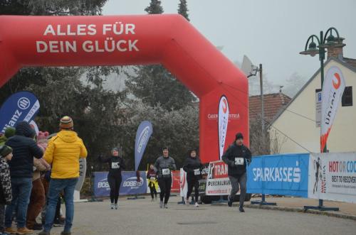 61. Hirtenberger Silvesterlauf